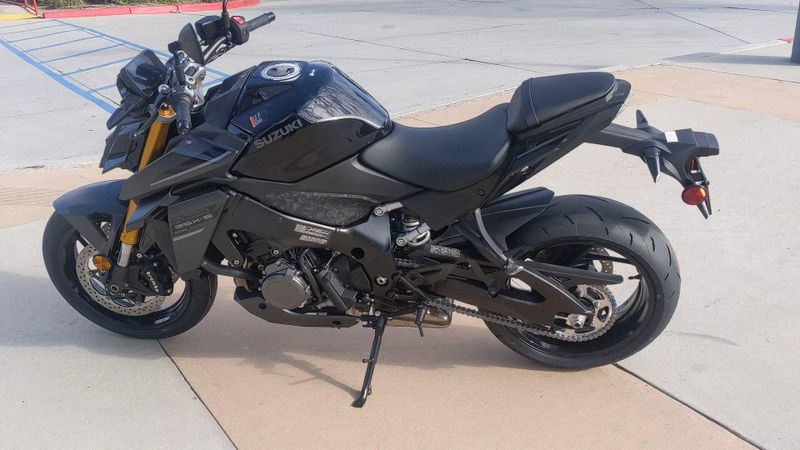 New 2027 Suzuki GSX-S1000 Image 5