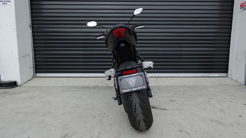 New 2025 Triumph Trident 660 