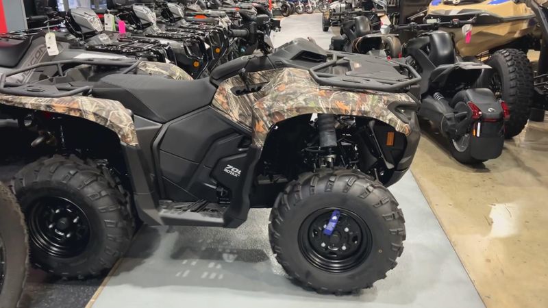 New 2026 Can-Am OUTLANDER DPS 700 Image 7