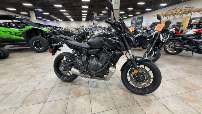 Used 2024 Yamaha MT-07 CA Image 2