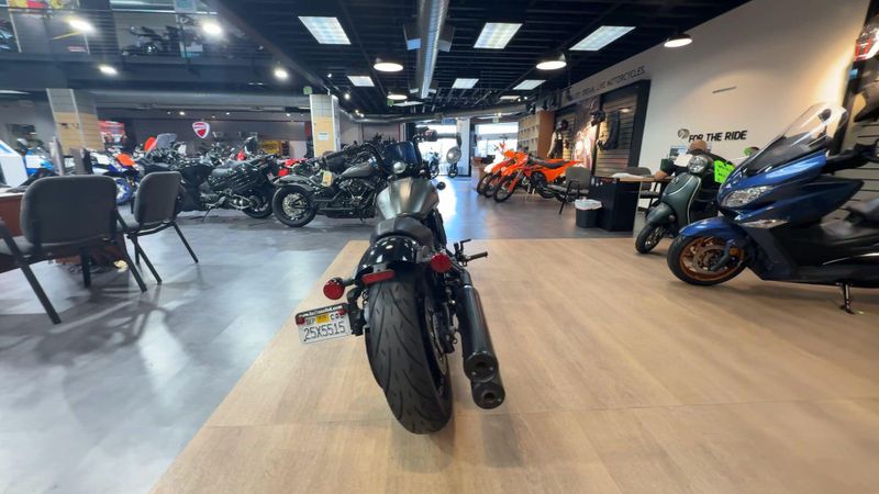 Used 2022 Indian Motorcycle SCOUT ROGUE ABS Image 3
