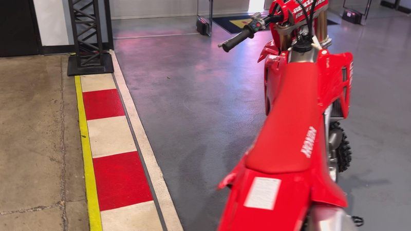 New 2026 Honda CRF450R Image 3