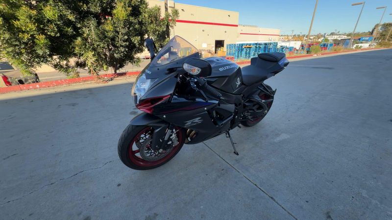 Used 2026 Suzuki GSX-R600 CA Image 5