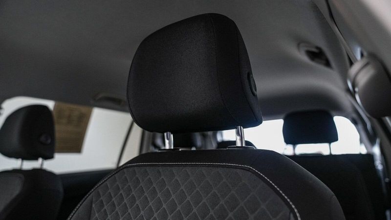 2021 Volkswagen Tiguan 2.0T SImage 24