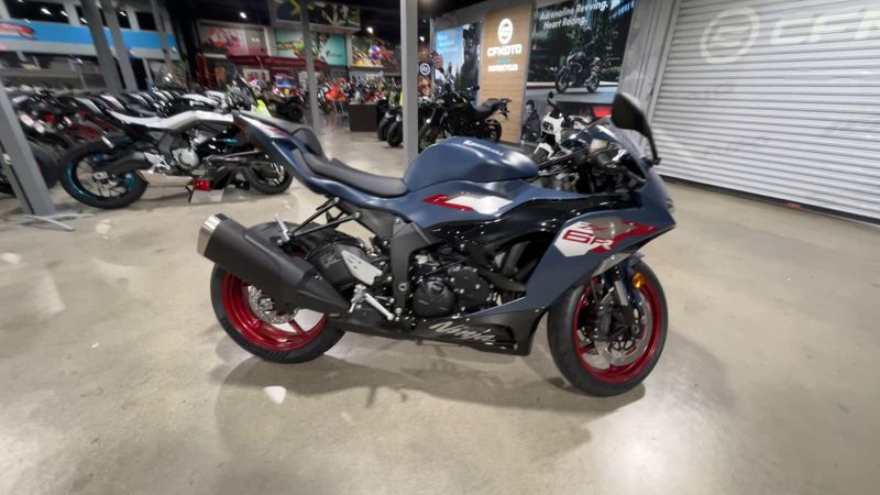New 2027 Kawasaki NINJA ZX-6R ABS Image 2
