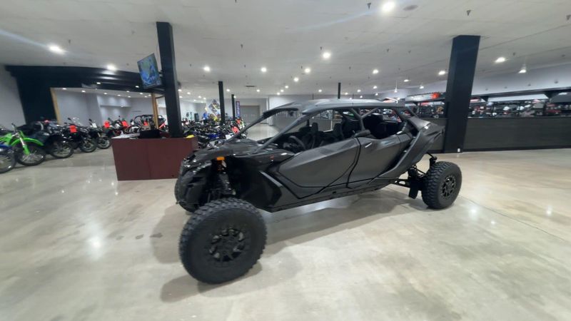 New 2026 Can-Am MAVERICK R MAX X RS 999T DCT Image 2