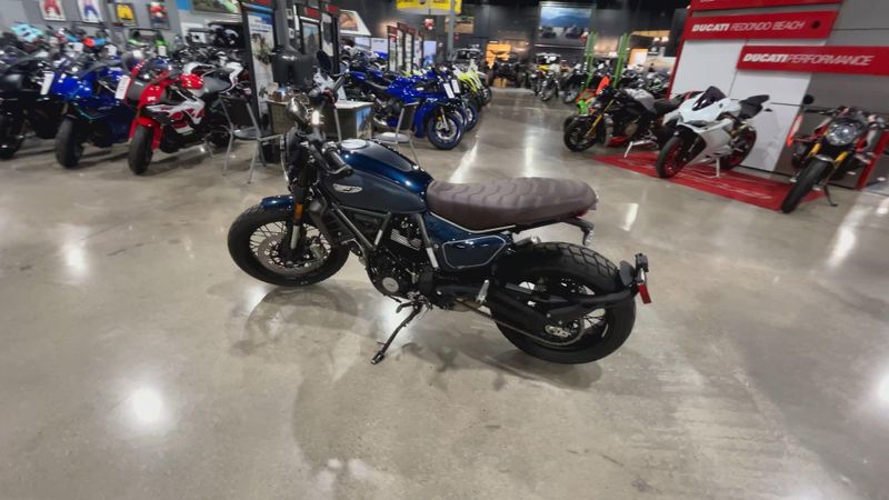 New 2025 Ducati SCRAMBLER 800 NIGHTSHIFT Image 6