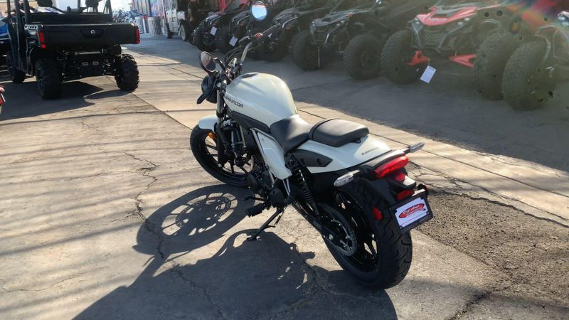 New 2026 Kawasaki Eliminator Image 7