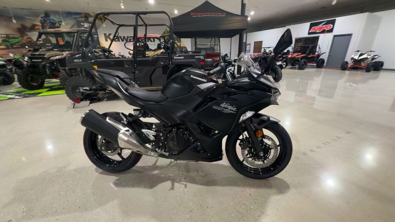 New 2026 Kawasaki NINJA 500 Image 9
