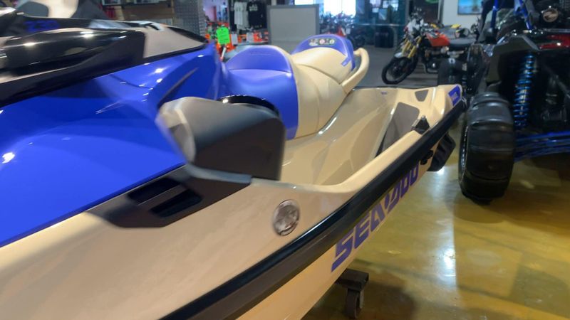 New 2025 Sea-Doo WAKE PRO 230 (SOUND SYSTEM) Image 9