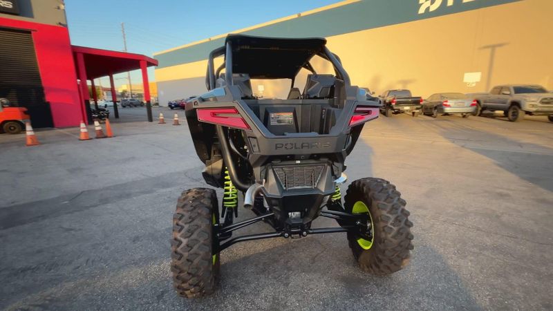 New 2025 Polaris RZR PRO XP 4 ULTIMATE Image 2