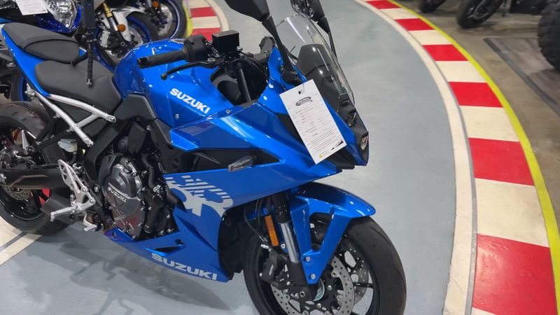 New 2026 Suzuki GSX-8R Image 8