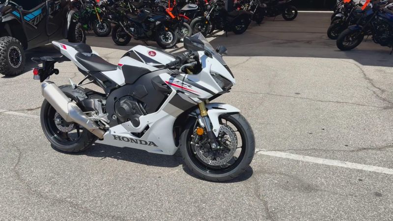New 2027 Honda CBR1000RR Image 6