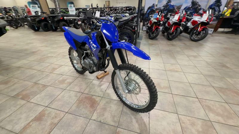 New 2025 Yamaha TT-R125LE Image 3