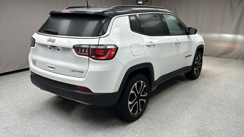 2023 Jeep Compass LimitedImage 21