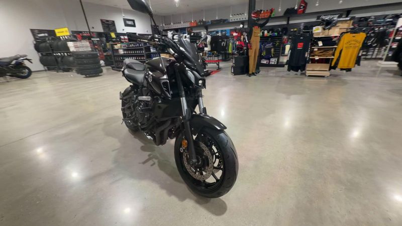 Used 2024 Yamaha MT 07 Image 3