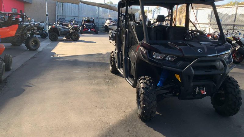 New 2025 Can-Am DEFENDER MAX XT HD10 Image 3