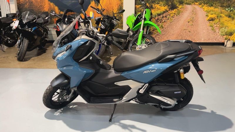 New 2025 Honda ADV160 Image 5