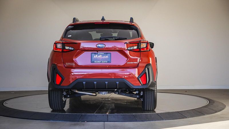 New 2025 Subaru Crosstrek PremiumImage 3