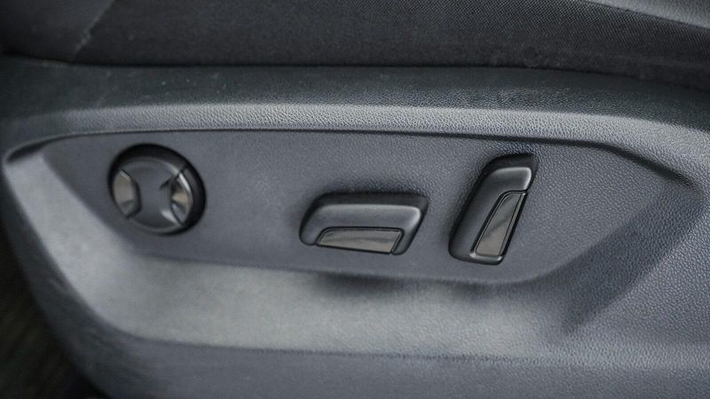 2021 Volkswagen Tiguan 2.0T SEImage 21