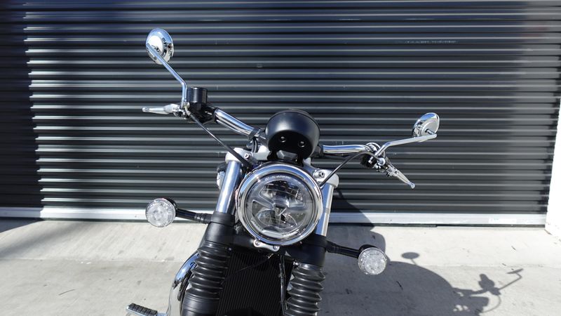 New 2025 Triumph Bonneville Speedmaster Base 