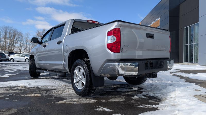 Used 2015 Toyota Tundra 4WD Truck Image 7