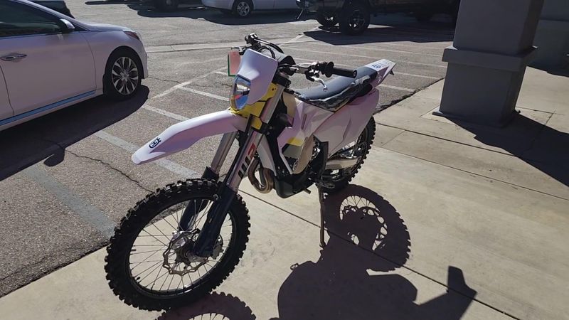 New 2025 Husqvarna FE 450 Image 8