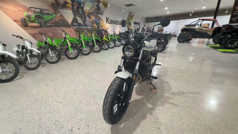 New 2026 Kawasaki ELIMINATOR ABS Image 4