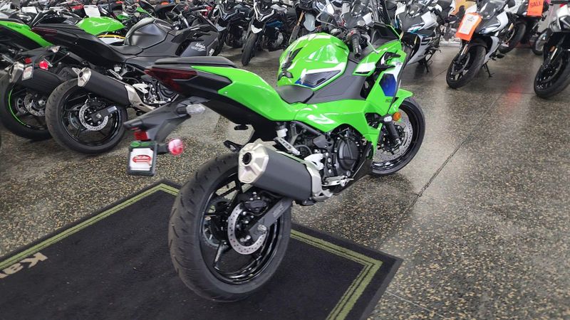 New 2026 Kawasaki NINJA 500 SE ABS Image 3