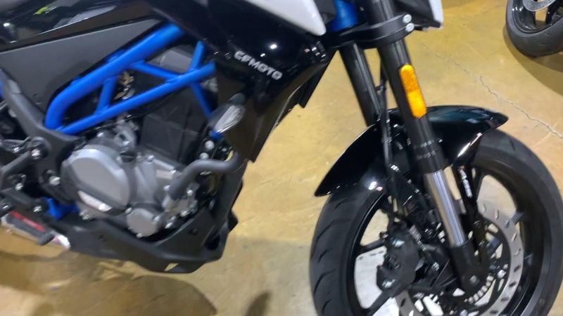 New 2025 CFMOTO 300NK Image 6