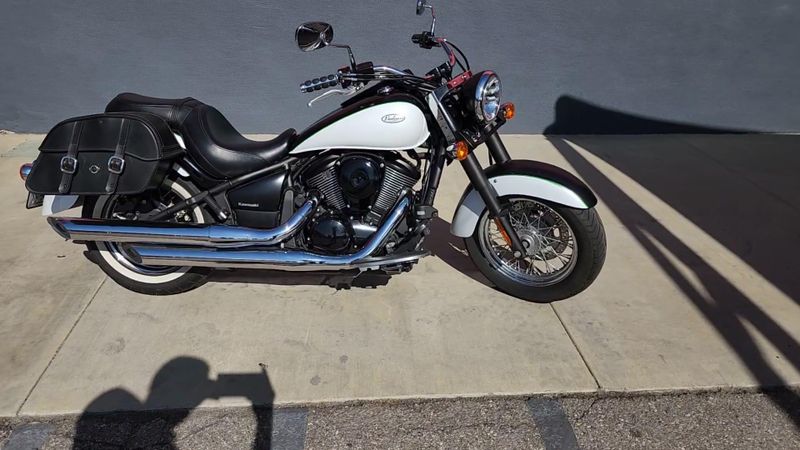 Used 2015 Kawasaki VULCAN 900 CLASSIC Image 4