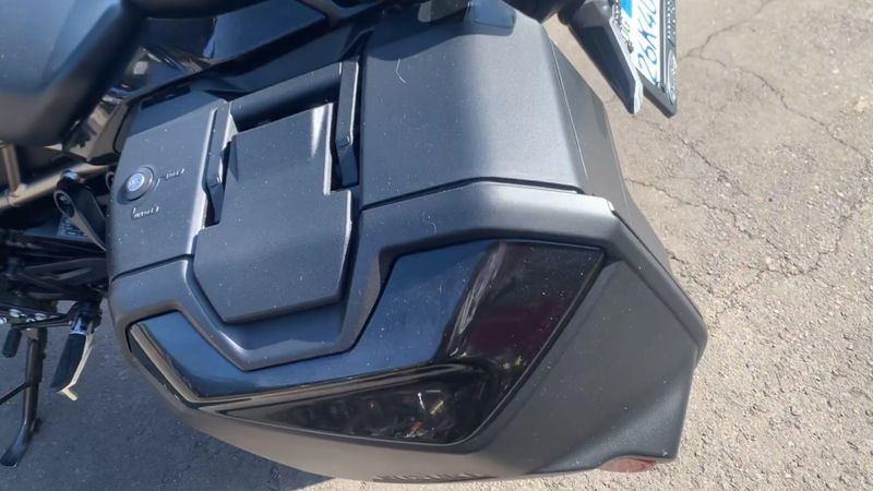 Used 2022 Suzuki GSX-S 1000 GT+ Image 9