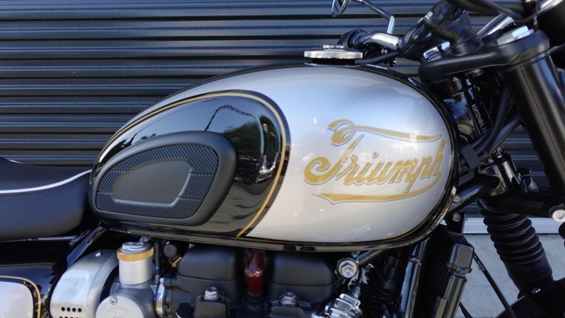 New 2025 Triumph Bonneville T120 