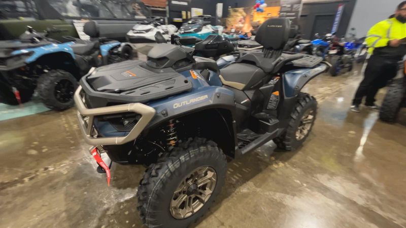 New 2026 Can-Am OUTLANDER MAX LIMITED 1000R Image 8