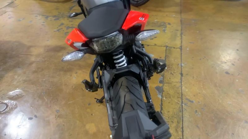 New 2025 CFMOTO 300NK Image 6