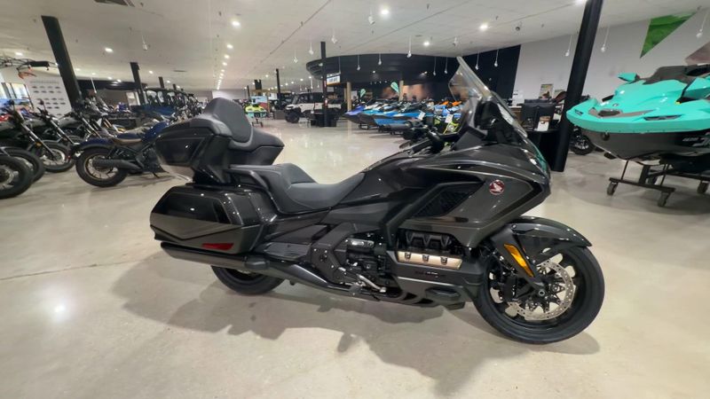 New 2026 Honda GOLDWING TOUR DCT Image 2
