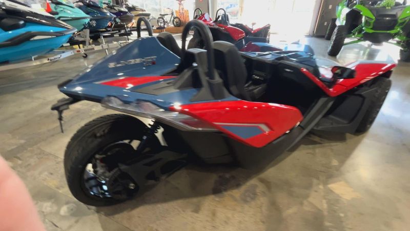 New 2025 Polaris SLINGSHOT SLR AUTODRIVE Image 4