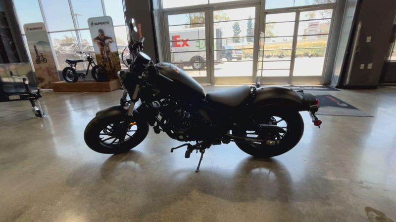 2022 Honda REBEL 300 Image 5