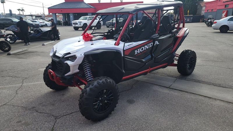 New 2025 Honda TALON1000R4 FOX LIVE VALVE Image 7
