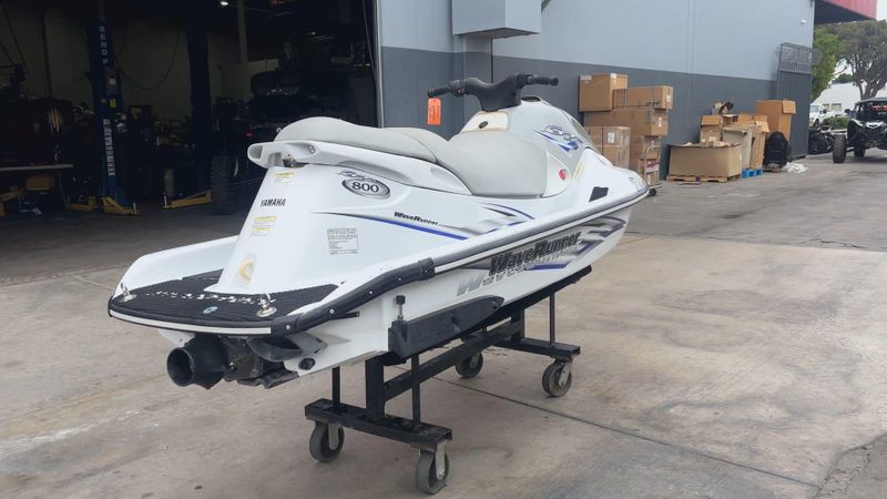 Used 2000 Yamaha GP800 Image 8