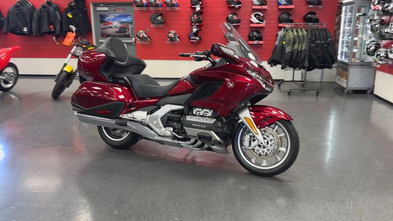 Used 2023 Honda GOLDWING TOUR Image 2