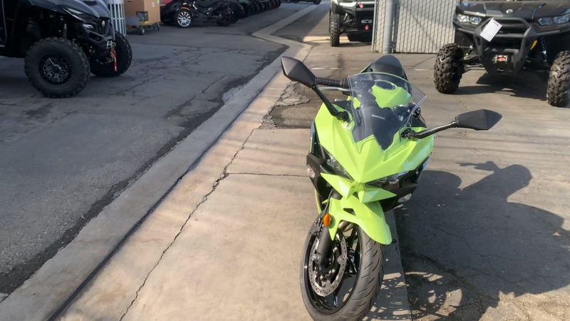 New 2026 Kawasaki NINJA 500 SE ABS Image 4