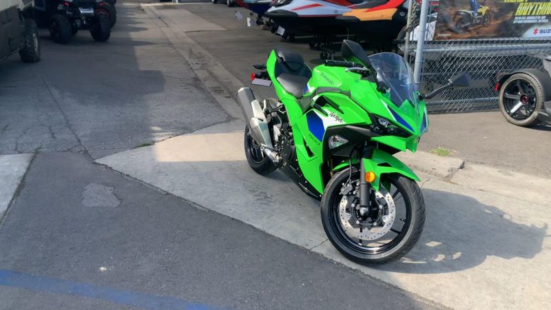 New 2026 Kawasaki NINJA 500 Image 3