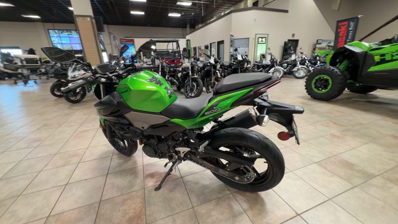 Used 2024 Kawasaki Z500 ABS Image 6