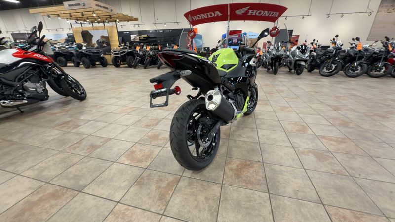 New 2026 Kawasaki NINJA 500 SE ABS Image 8