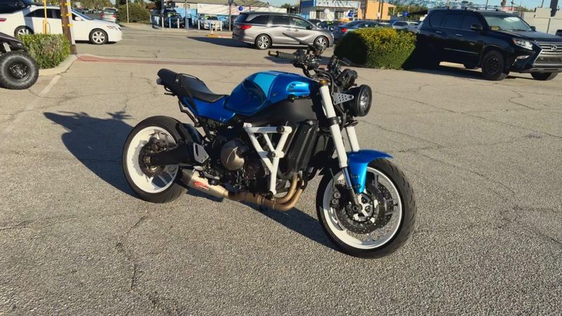 Used 2023 Yamaha XSR900 Image 2