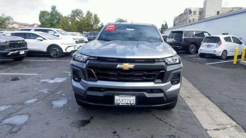Used 2023 Chevrolet Colorado LTImage 4