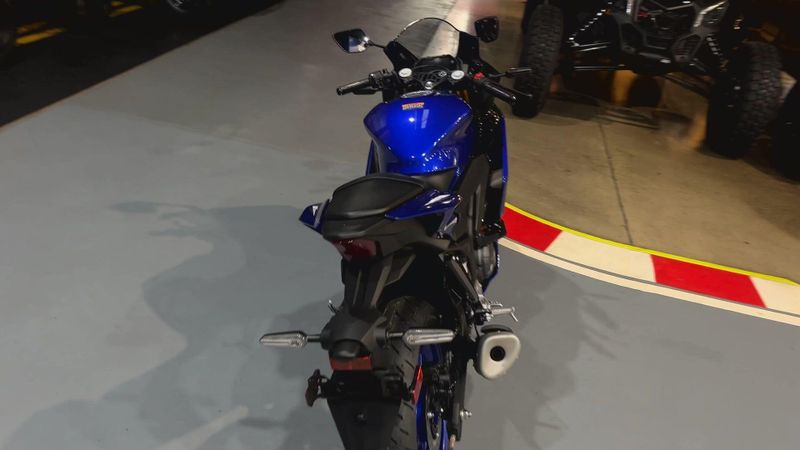 New 2026 Yamaha YZF-R3 ABS Image 3