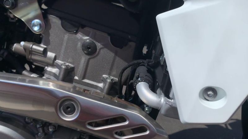 New 2025 Suzuki DR-Z4SM Image 9