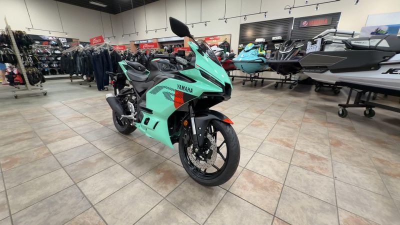 New 2026 Yamaha YZF-R3 ABS CA Image 3